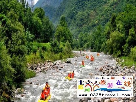 東戴河永安峽谷漂流