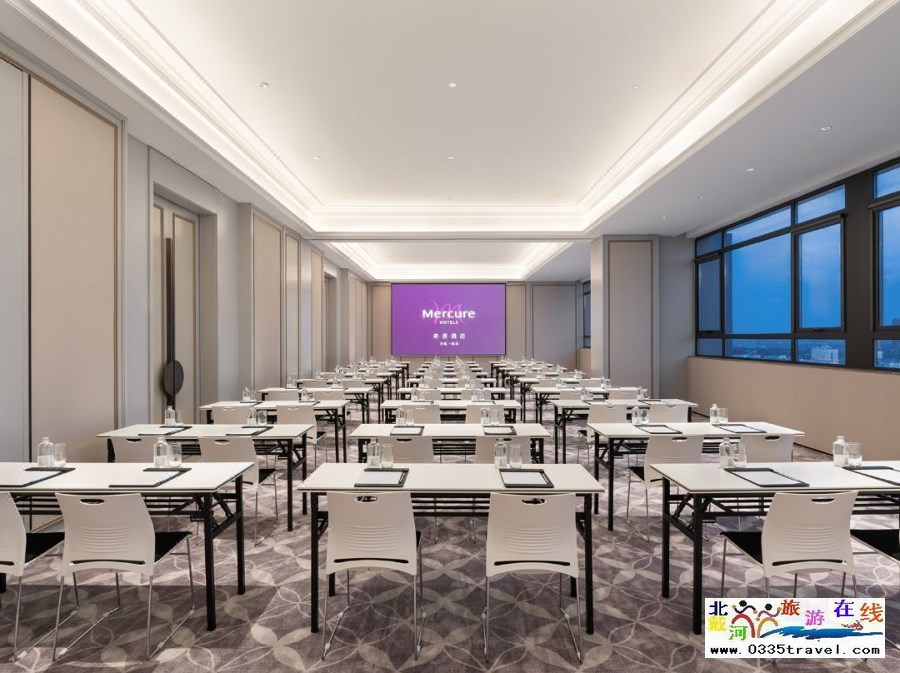 秦皇島洲頓美居酒店電話18633570222