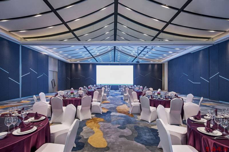 承德金山嶺長(zhǎng)城大酒店咨詢預(yù)定電話18633570222 15703350808