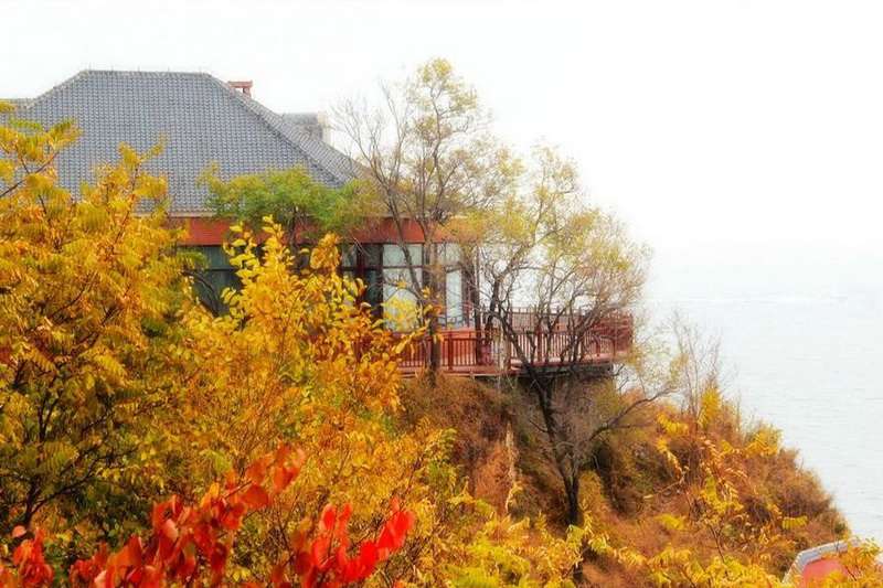 秦皇島北戴河草坪教堂高端婚禮現(xiàn)場(chǎng)推薦：秦皇島西港花園——海誓花園18633570222