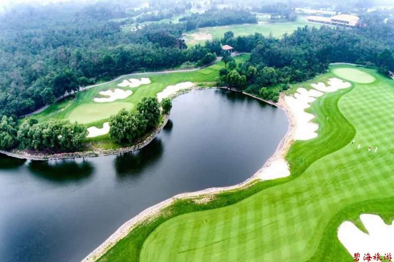 北戴河松石高爾夫/保利國(guó)際高爾夫/榮盛森林高爾夫俱樂(lè)部球場(chǎng)聯(lián)合優(yōu)惠預(yù)訂18633570222  15703350808