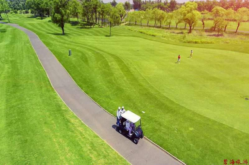 北戴河松石高爾夫/保利國(guó)際高爾夫/榮盛森林高爾夫俱樂(lè)部球場(chǎng)聯(lián)合優(yōu)惠預(yù)訂18633570222  15703350808