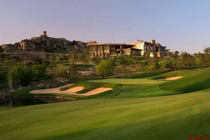 北戴河松石高爾夫/保利國(guó)際高爾夫/榮盛森林高爾夫俱樂(lè)部球場(chǎng)聯(lián)合優(yōu)惠預(yù)訂18633570222  15703350808