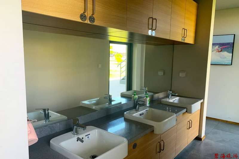 秦皇島西港花園西港國際航海中心酒店